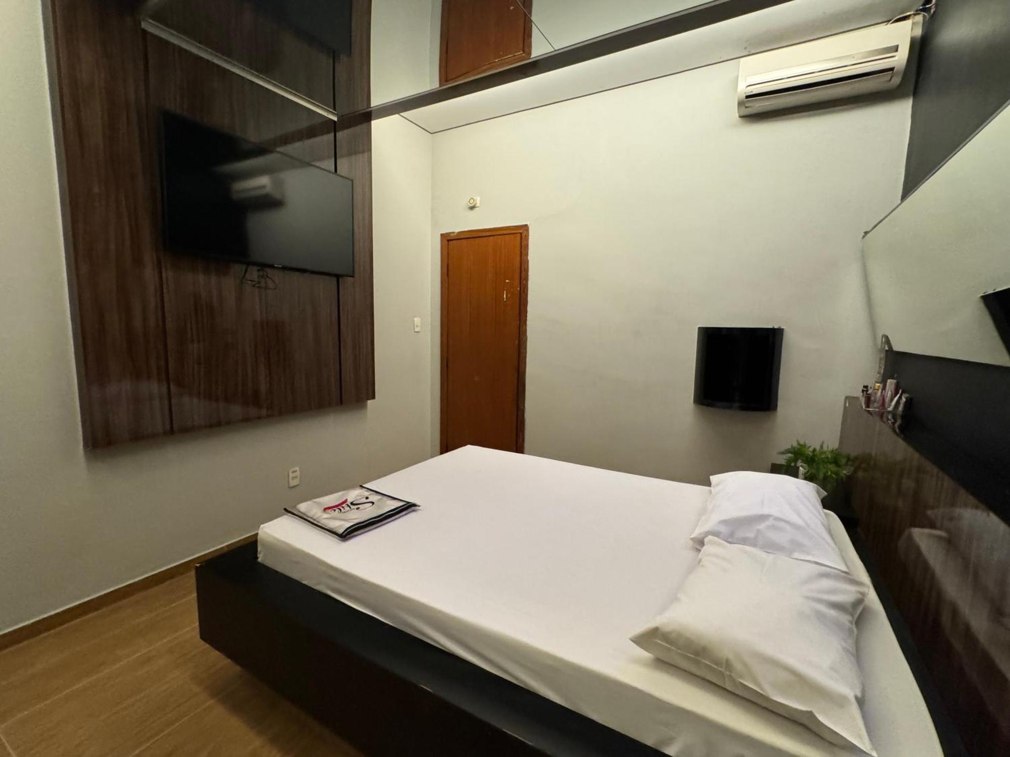 Motel Stilo - Adults Only Love hotel
